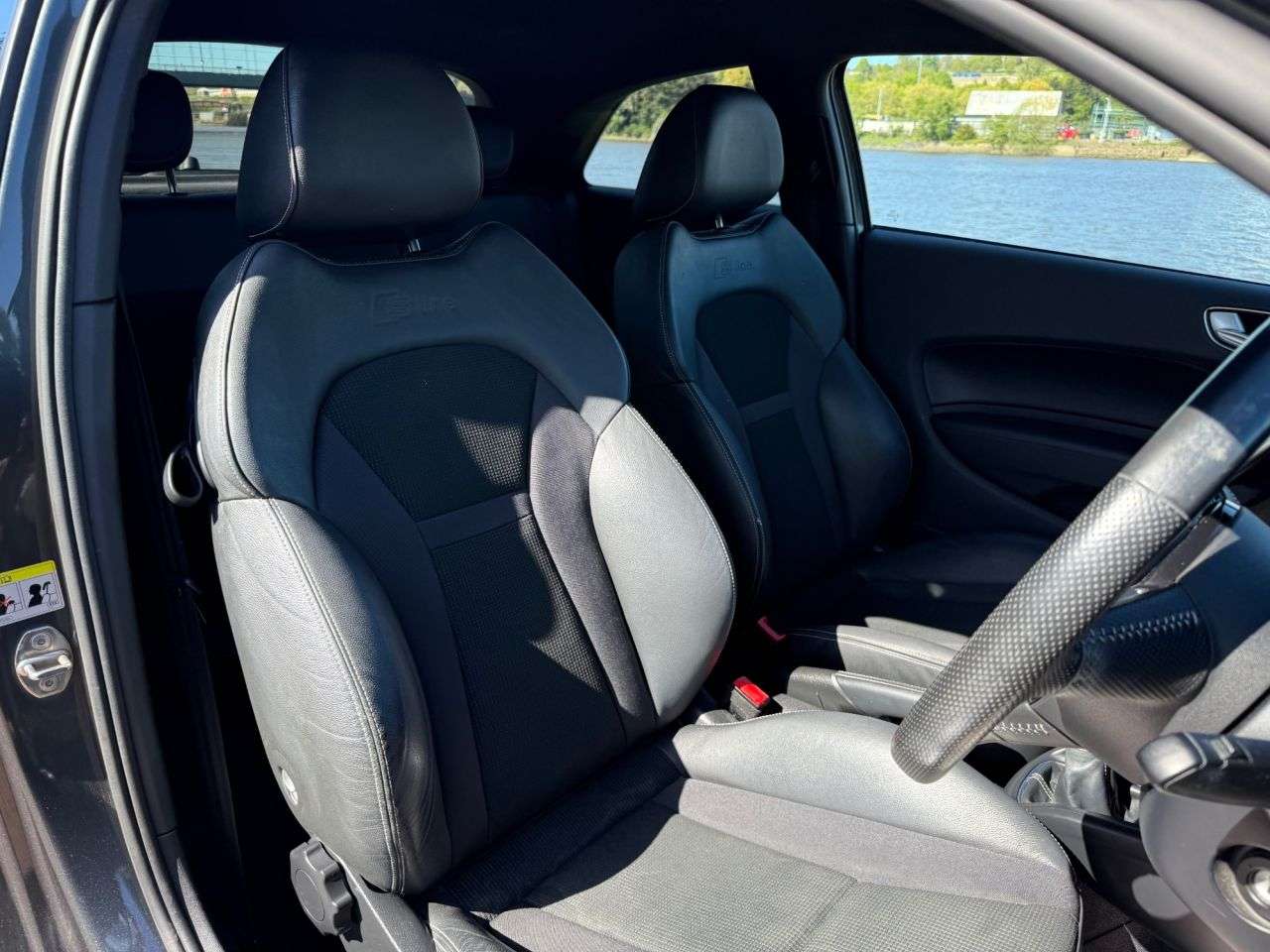 2015 AUDI A1 2015 AUDI A1