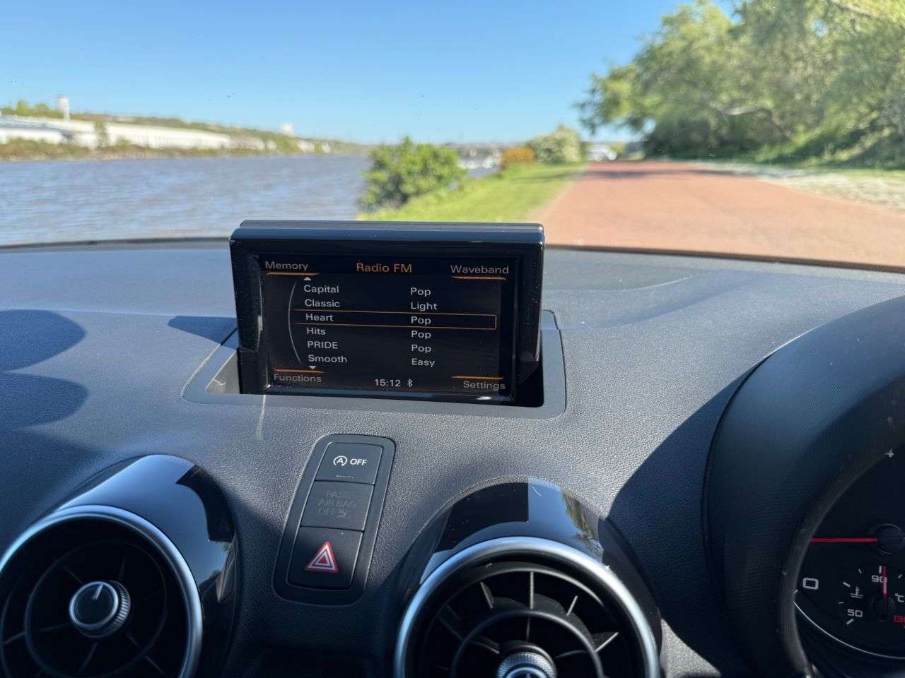 2015 AUDI A1 2015 AUDI A1