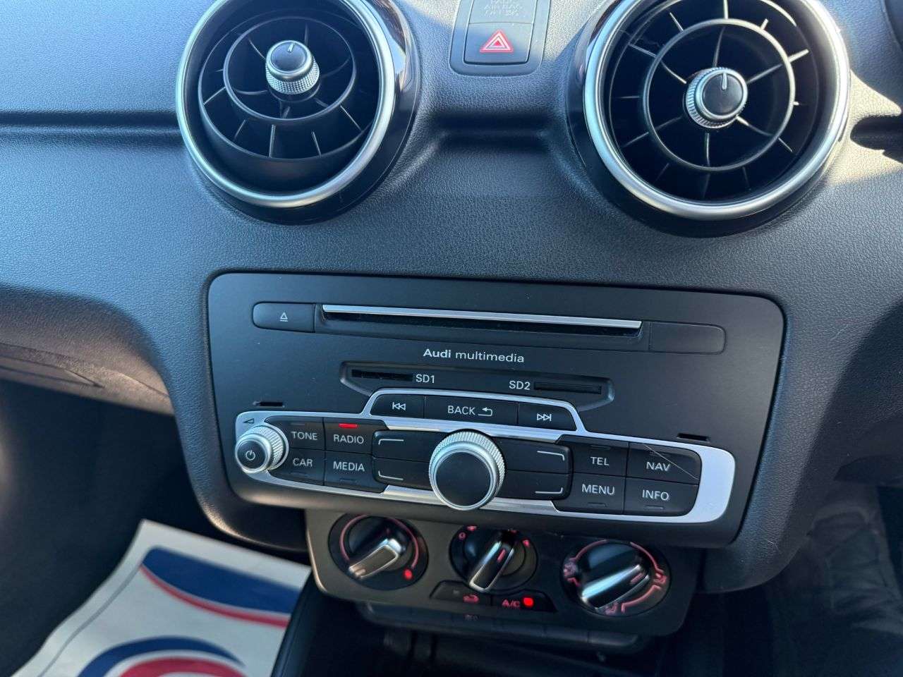 2015 AUDI A1 2015 AUDI A1