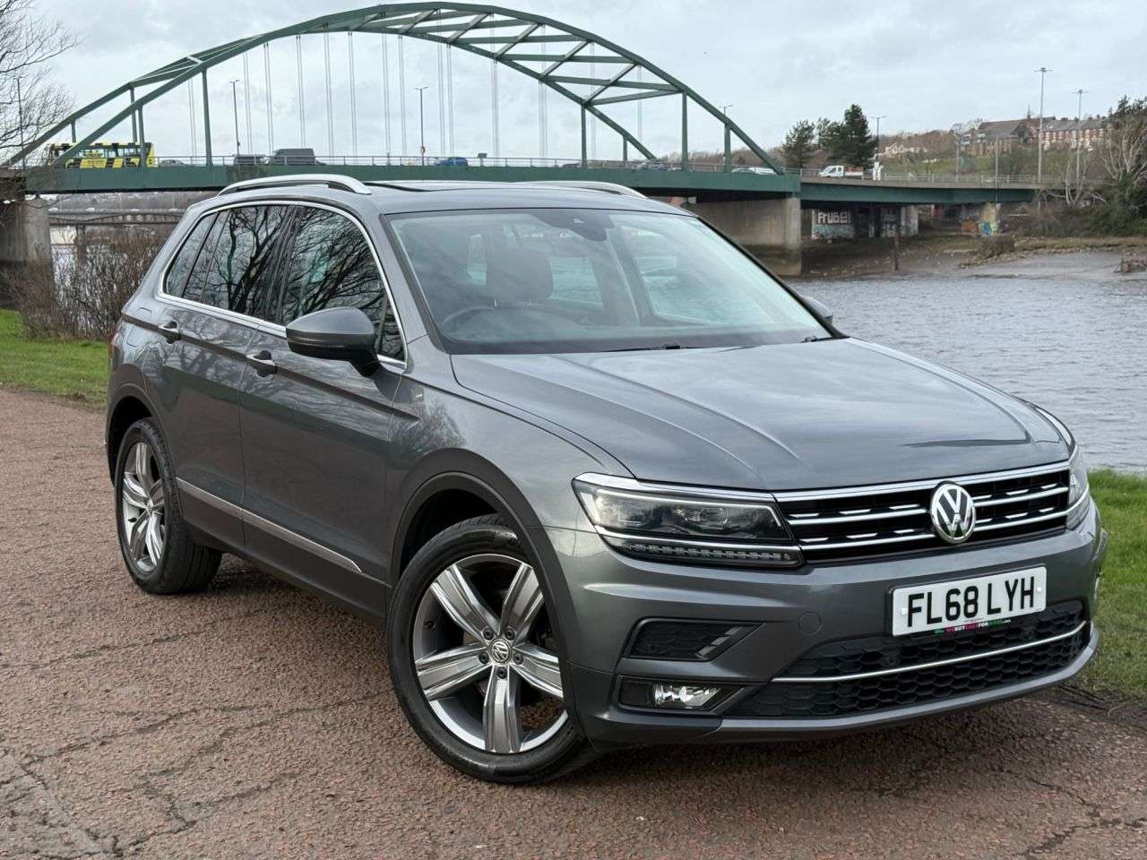 A 2018 VOLKSWAGEN TIGUAN 2.0 TDI SEL SUV 5dr Diesel DSG Euro 6 (s/s) (150 ps) **AUTOMATIC**LOW MILAG A 2018 VOLKSWAGEN TIGUAN 2.0 TDI SEL SUV 5dr Diesel DSG Euro 6 (s/s) (150 ps) **AUTOMATIC**LOW MILAG