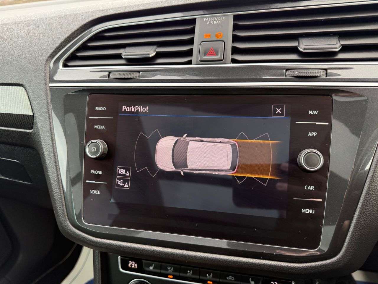 2018 VOLKSWAGEN TIGUAN 2018 VOLKSWAGEN TIGUAN