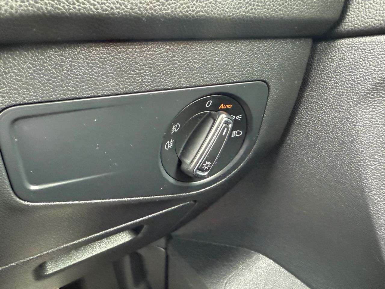 2018 VOLKSWAGEN TIGUAN 2018 VOLKSWAGEN TIGUAN