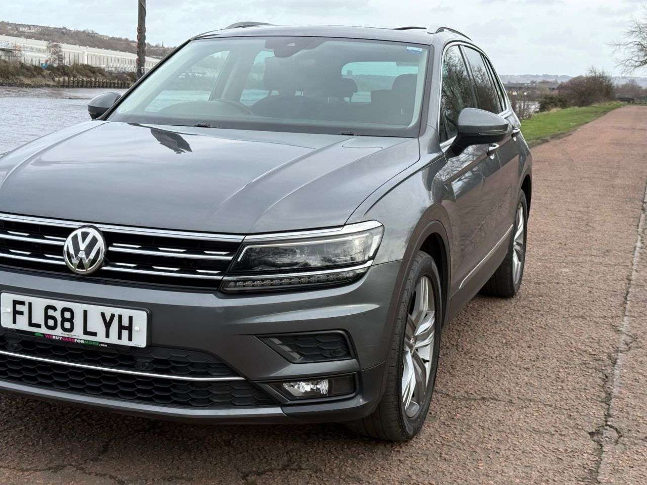 2018 VOLKSWAGEN TIGUAN 2018 VOLKSWAGEN TIGUAN