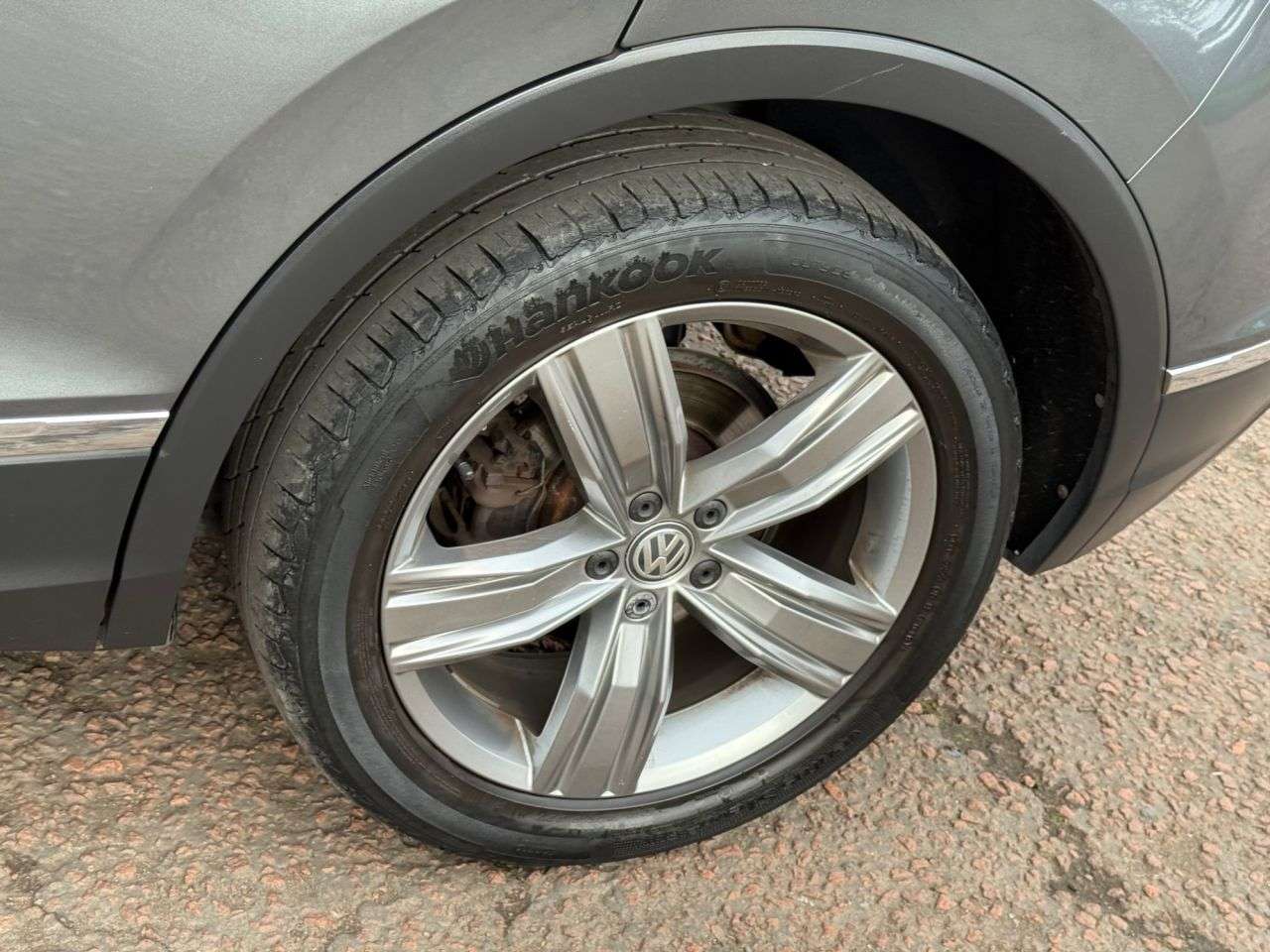 2018 VOLKSWAGEN TIGUAN 2018 VOLKSWAGEN TIGUAN