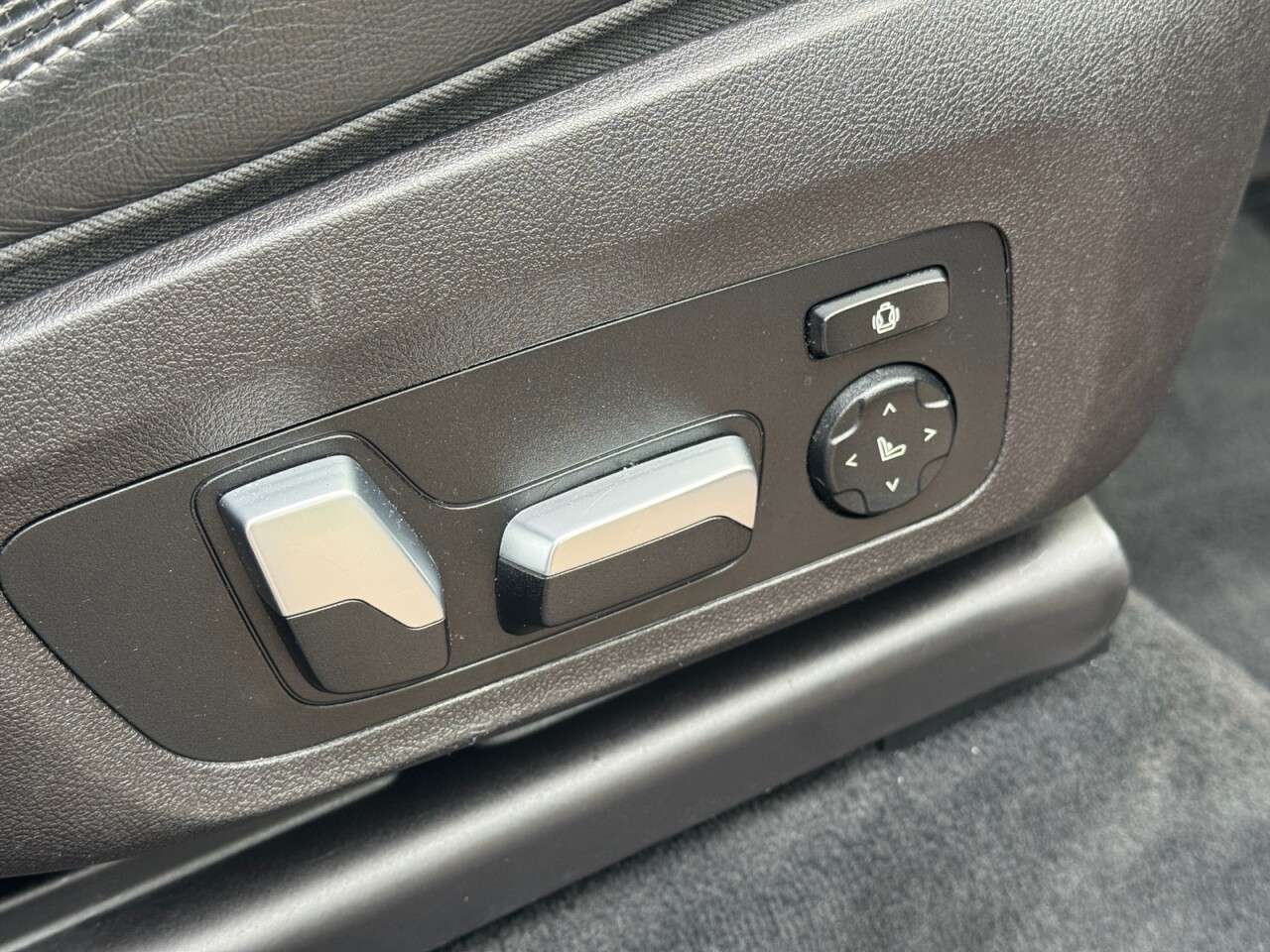 2019 BMW X4 M 2019 BMW X4 M