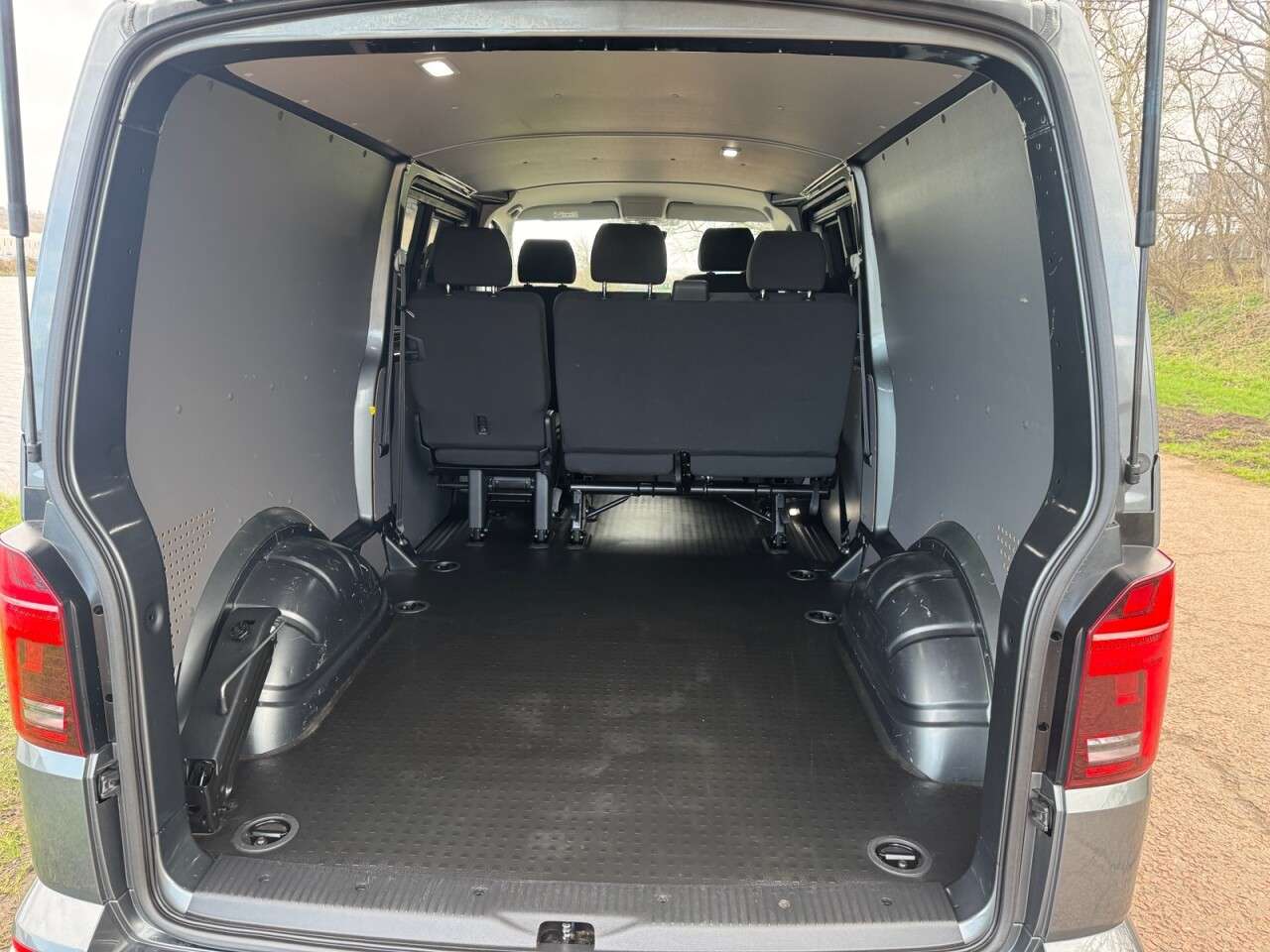 2024 VOLKSWAGEN TRANSPORTER 2024 VOLKSWAGEN TRANSPORTER