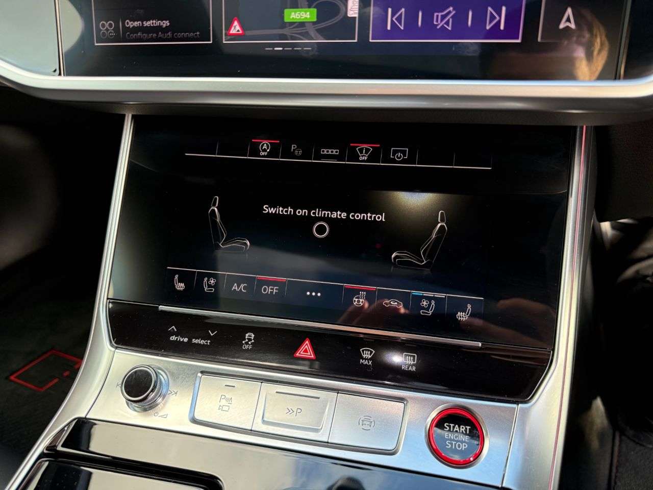 2025 AUDI RS6 AVANT 2025 AUDI RS6 AVANT