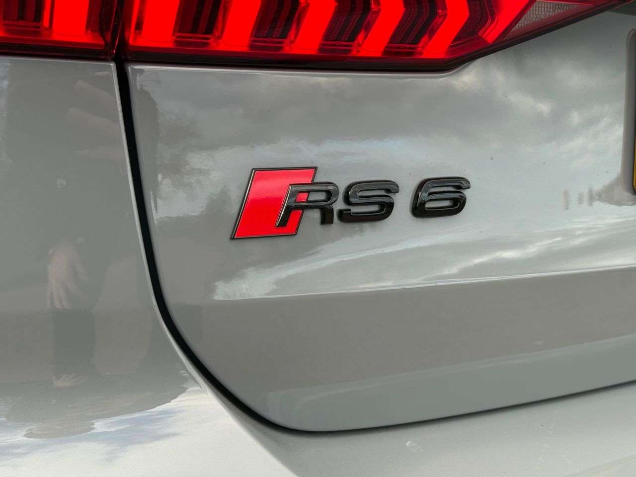 2025 AUDI RS6 AVANT 2025 AUDI RS6 AVANT