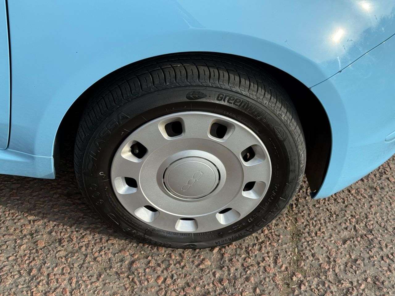 2017 FIAT 500 2017 FIAT 500