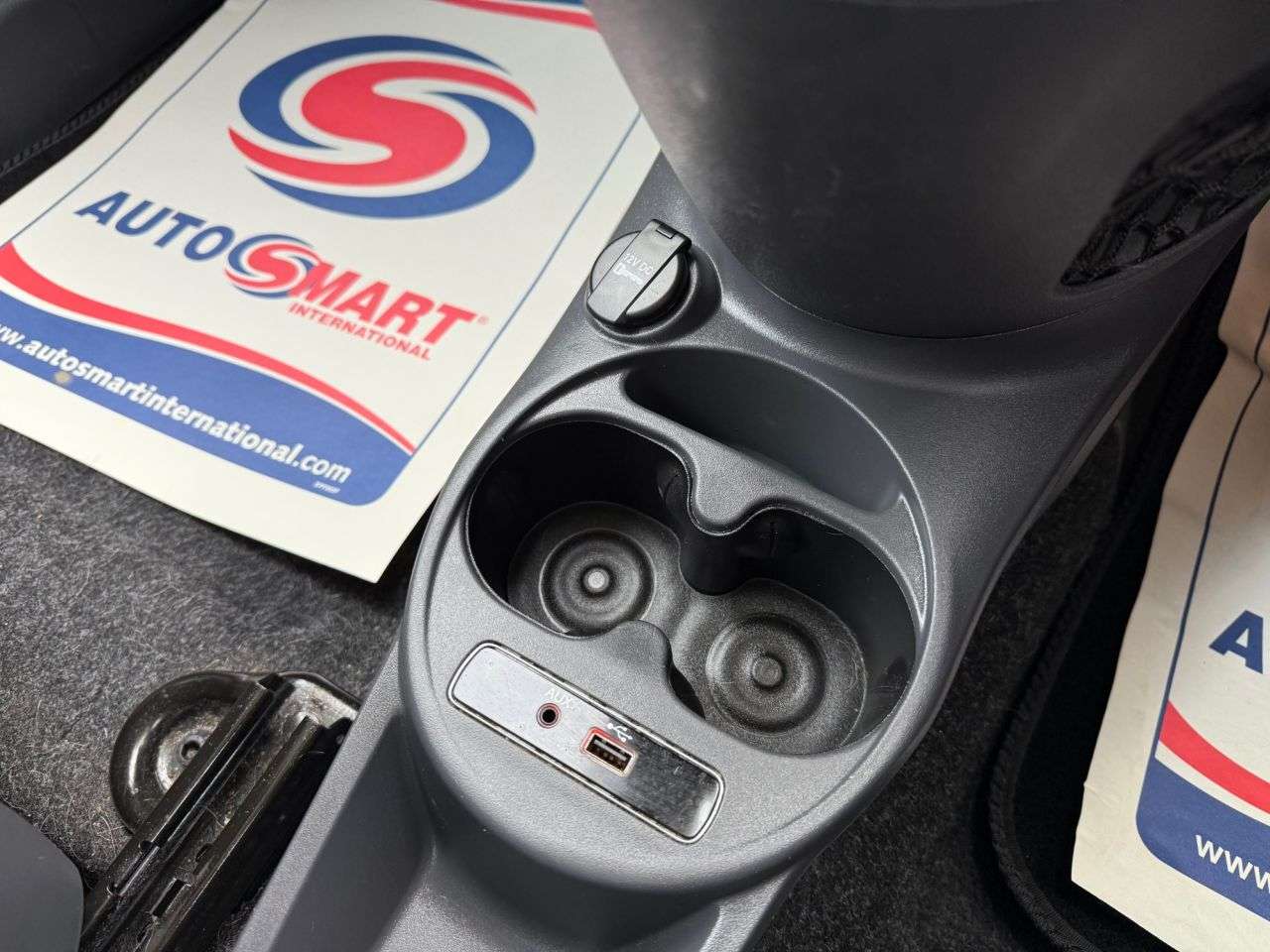 2017 FIAT 500 2017 FIAT 500