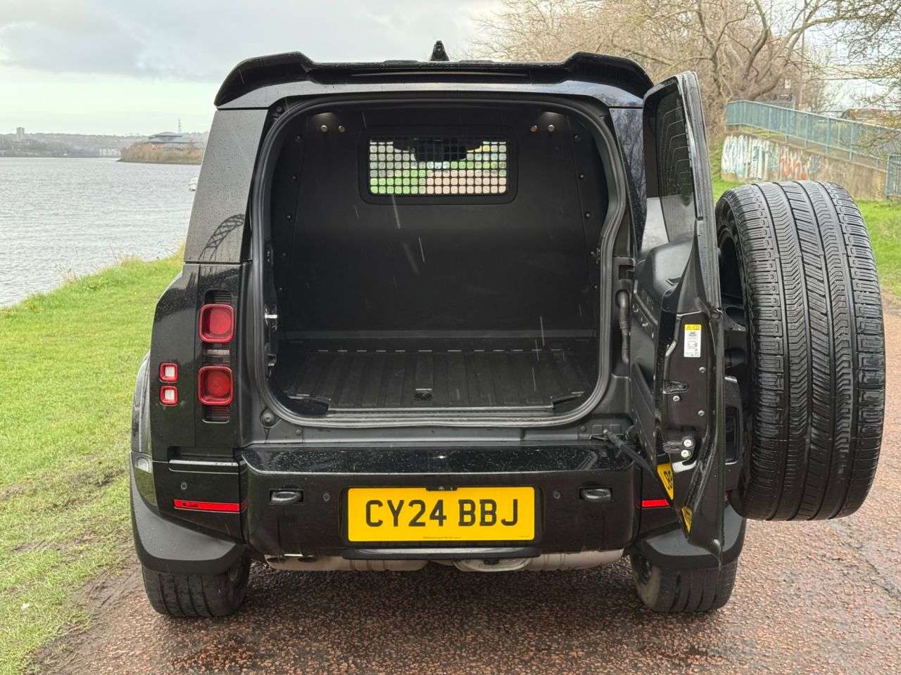 2024 LAND ROVER DEFENDER 2024 LAND ROVER DEFENDER