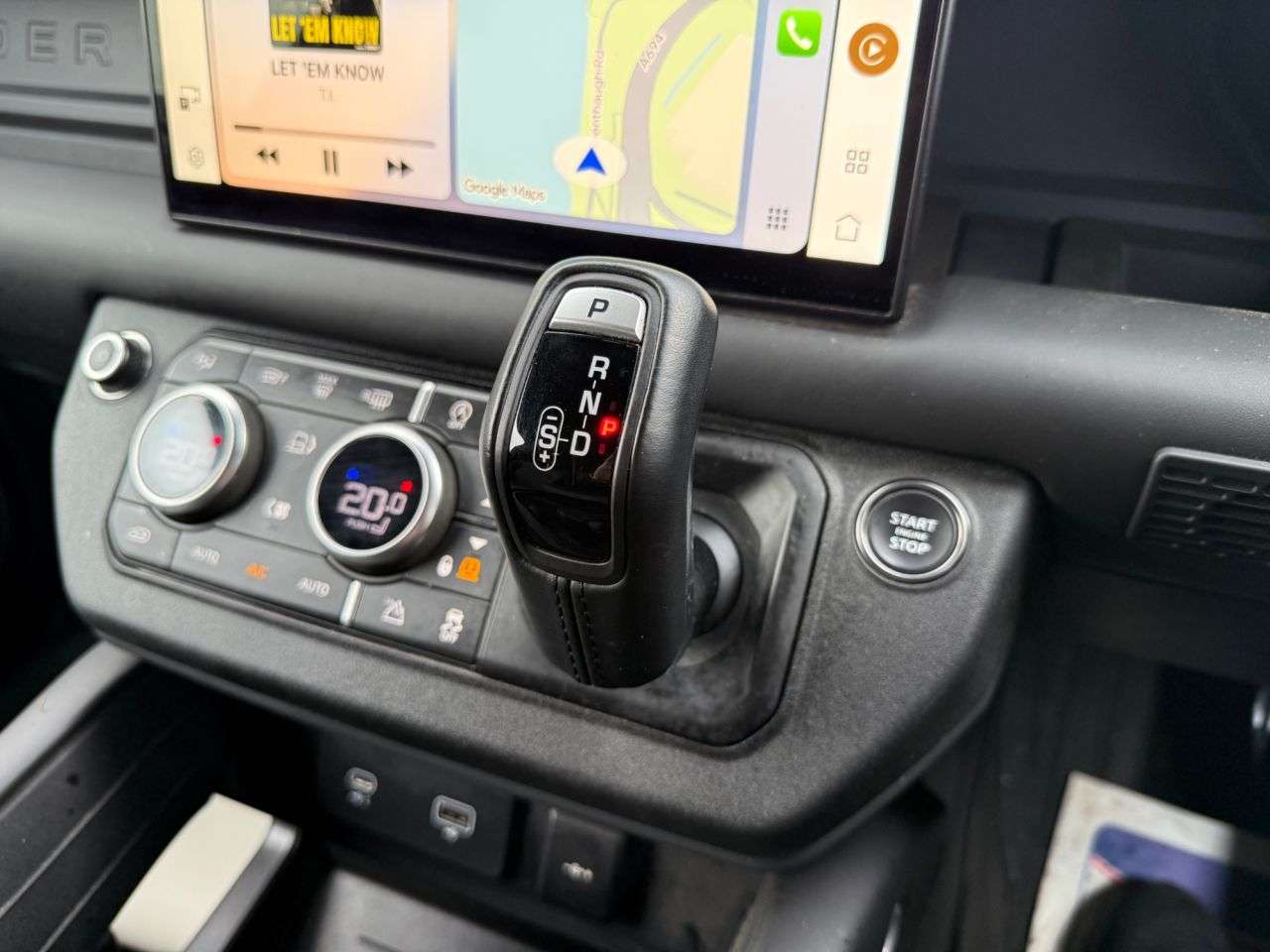 2024 LAND ROVER DEFENDER 2024 LAND ROVER DEFENDER