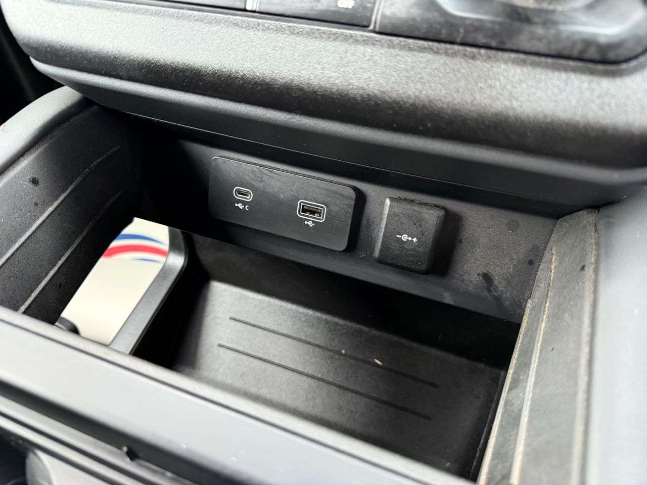 2024 LAND ROVER DEFENDER 2024 LAND ROVER DEFENDER