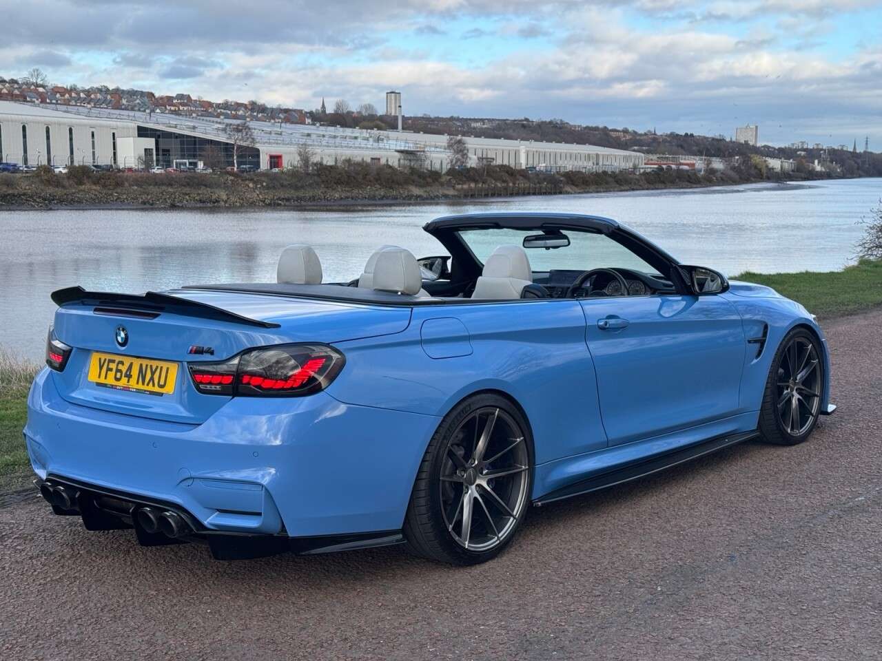 2014 BMW M4 2014 BMW M4