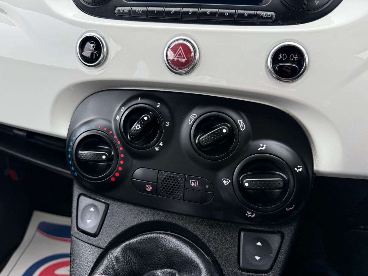 2012 FIAT 500 2012 FIAT 500