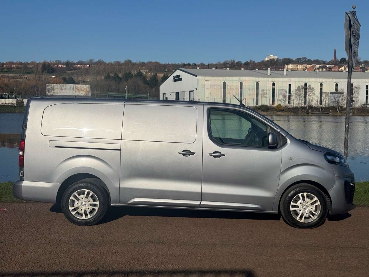 A 2019 VAUXHALL VIVARO 1.5 Turbo D 2900 Sportive Panel Van 5dr Diesel Manual L2 H1 Euro 6 (s/s) (1 A 2019 VAUXHALL VIVARO 1.5 Turbo D 2900 Sportive Panel Van 5dr Diesel Manual L2 H1 Euro 6 (s/s) (1