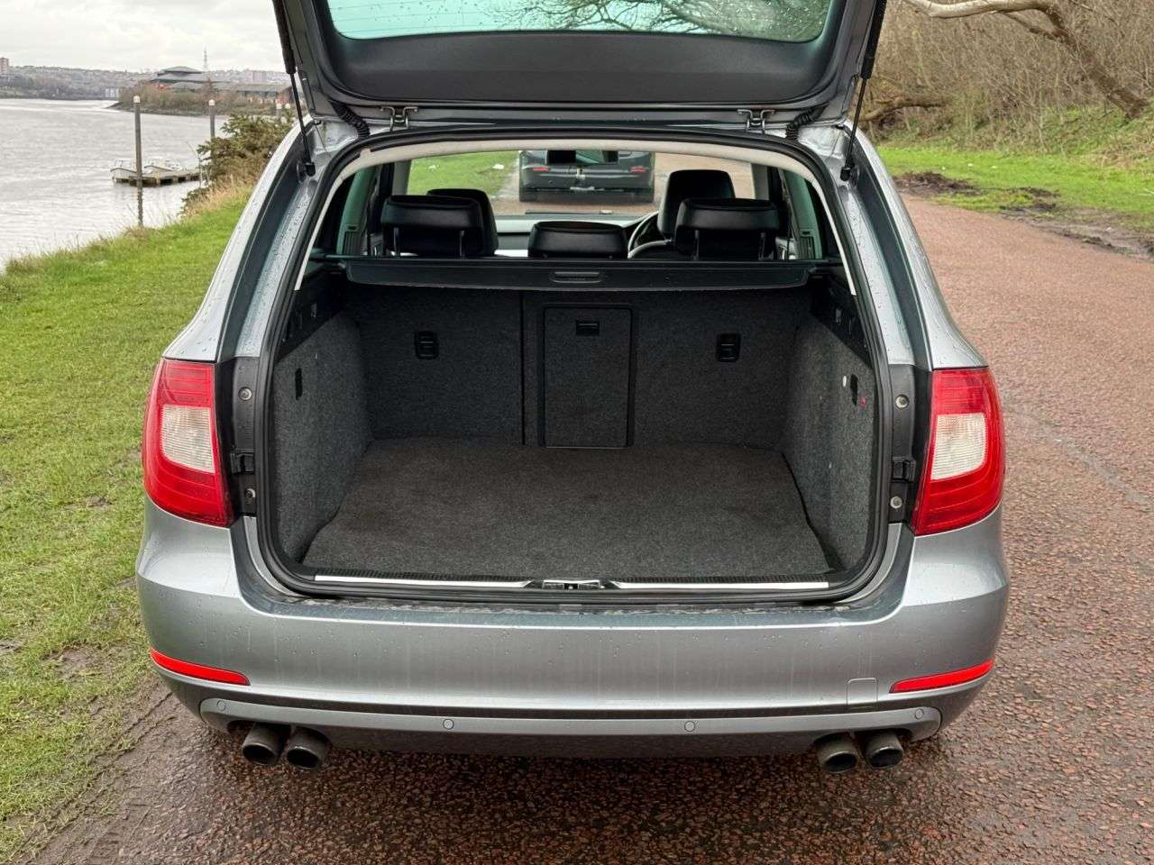 2011 SKODA SUPERB 2011 SKODA SUPERB