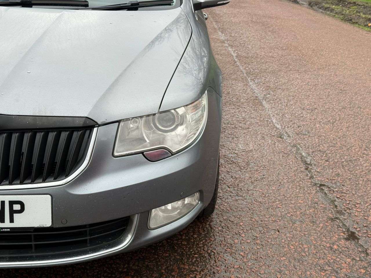 2011 SKODA SUPERB 2011 SKODA SUPERB
