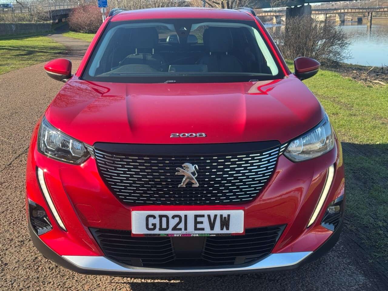 A 2021 PEUGEOT 2008 1.5 BlueHDi Allure Premium SUV 5dr Diesel Manual Euro 6 (s/s) (110 ps) **17 A 2021 PEUGEOT 2008 1.5 BlueHDi Allure Premium SUV 5dr Diesel Manual Euro 6 (s/s) (110 ps) **17