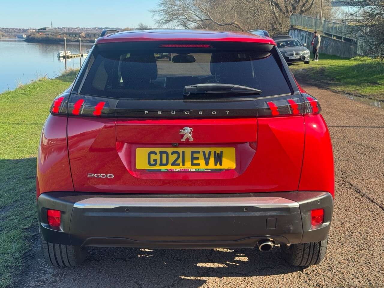 2021 PEUGEOT 2008 2021 PEUGEOT 2008