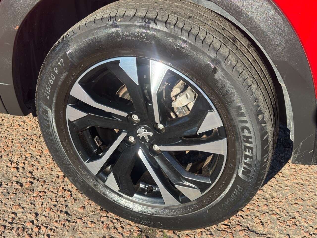 2021 PEUGEOT 2008 2021 PEUGEOT 2008