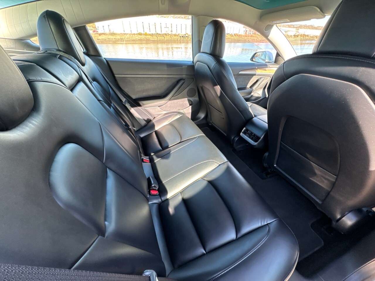 2021 TESLA MODEL 3 2021 TESLA MODEL 3