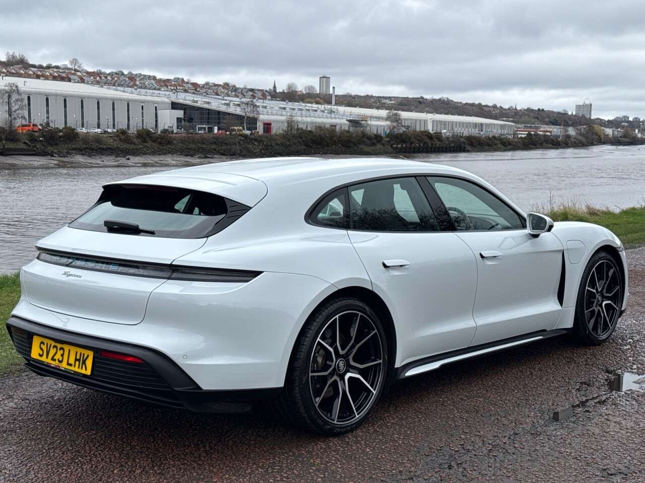 2023 PORSCHE TAYCAN 2023 PORSCHE TAYCAN