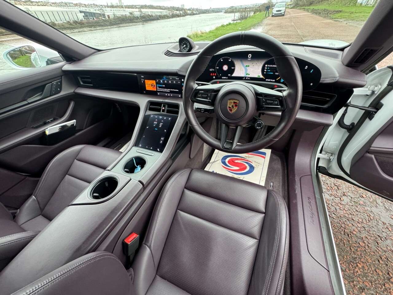 2023 PORSCHE TAYCAN 2023 PORSCHE TAYCAN