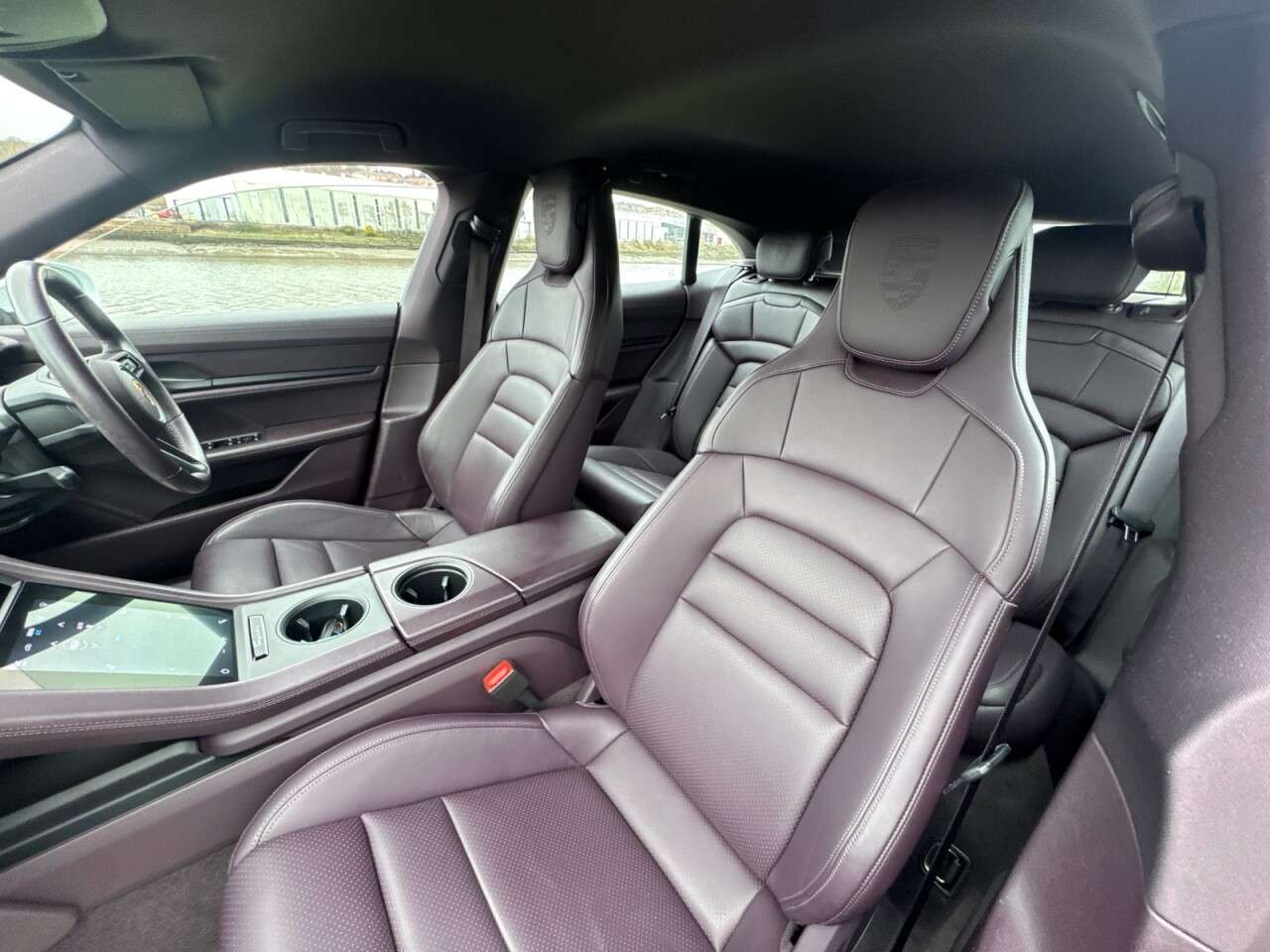 2023 PORSCHE TAYCAN 2023 PORSCHE TAYCAN