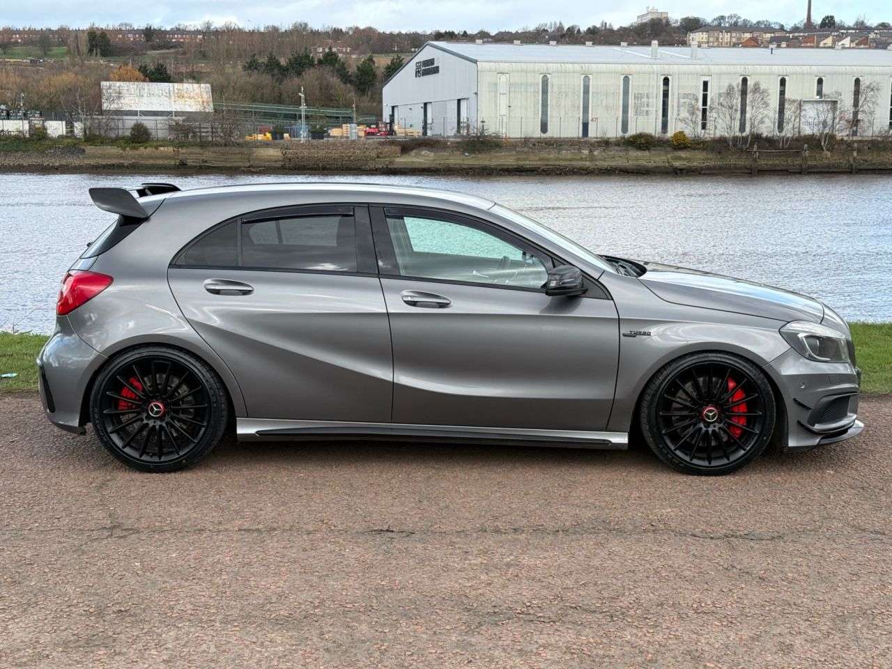 A 2014 MERCEDES-BENZ A45 2.0 A45 AMG Hatchback 5dr Petrol SpdS DCT 4MATIC Euro 6 (s/s) (360 ps) **RE A 2014 MERCEDES-BENZ A45 2.0 A45 AMG Hatchback 5dr Petrol SpdS DCT 4MATIC Euro 6 (s/s) (360 ps) **RE