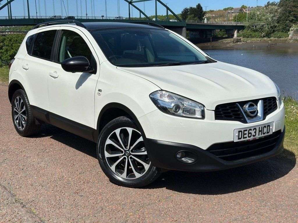 A 2013 NISSAN QASHQAI 1.5 dCi 360 SUV 5dr Diesel Manual 2WD Euro 5 (110 ps) **CRUISE CONTROL** A 2013 NISSAN QASHQAI 1.5 dCi 360 SUV 5dr Diesel Manual 2WD Euro 5 (110 ps) **CRUISE CONTROL**