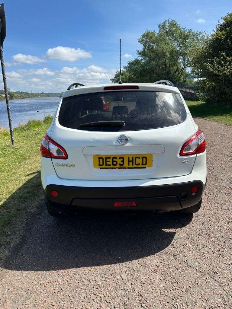 A 2013 NISSAN QASHQAI 1.5 dCi 360 SUV 5dr Diesel Manual 2WD Euro 5 (110 ps) **CRUISE CONTROL** A 2013 NISSAN QASHQAI 1.5 dCi 360 SUV 5dr Diesel Manual 2WD Euro 5 (110 ps) **CRUISE CONTROL**