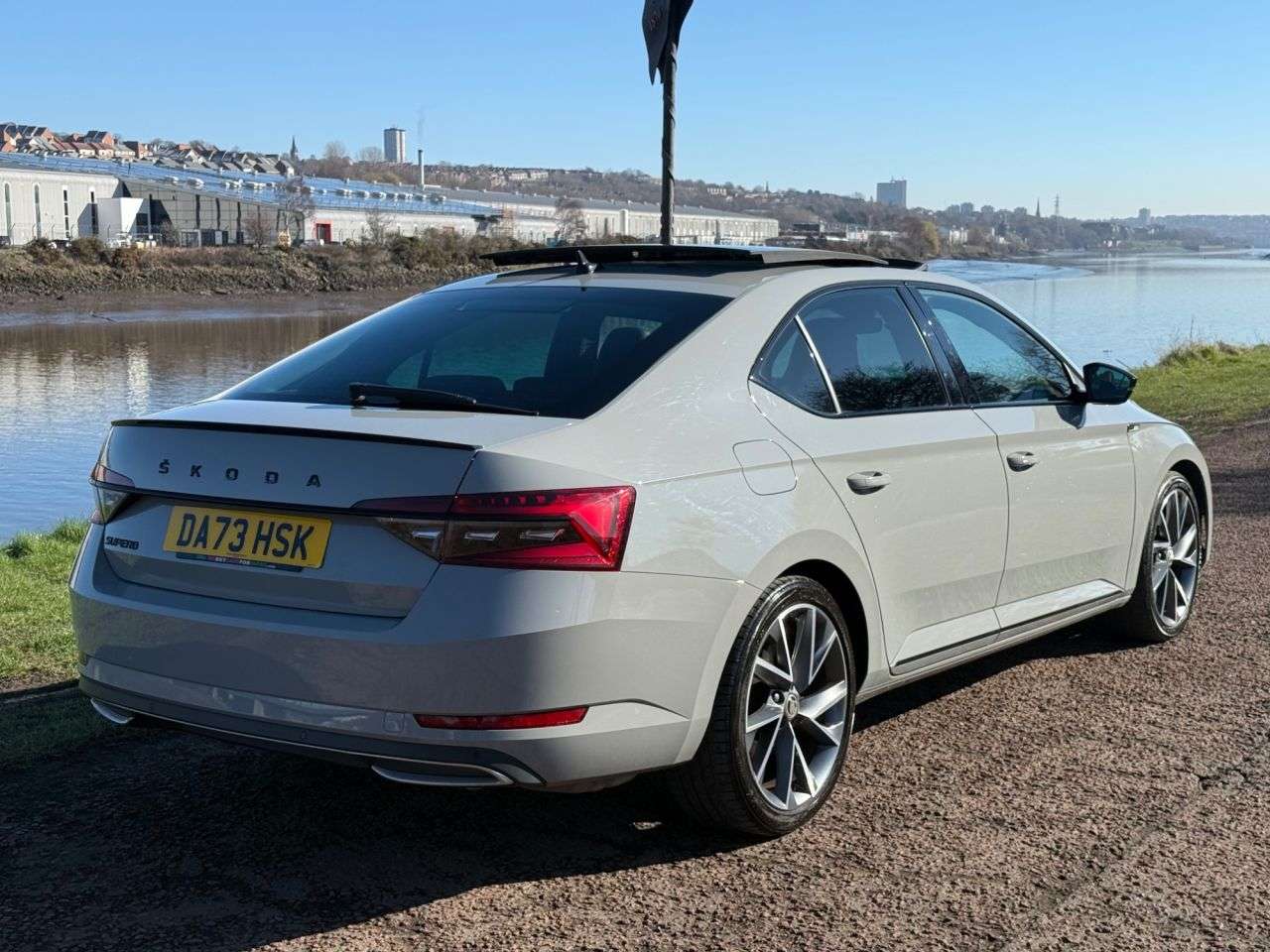 A 2023 SKODA SUPERB 2.0 TSI SportLine Plus Hatchback 5dr Petrol DSG Euro 6 (s/s) (190 ps) SLIDI A 2023 SKODA SUPERB 2.0 TSI SportLine Plus Hatchback 5dr Petrol DSG Euro 6 (s/s) (190 ps) SLIDI