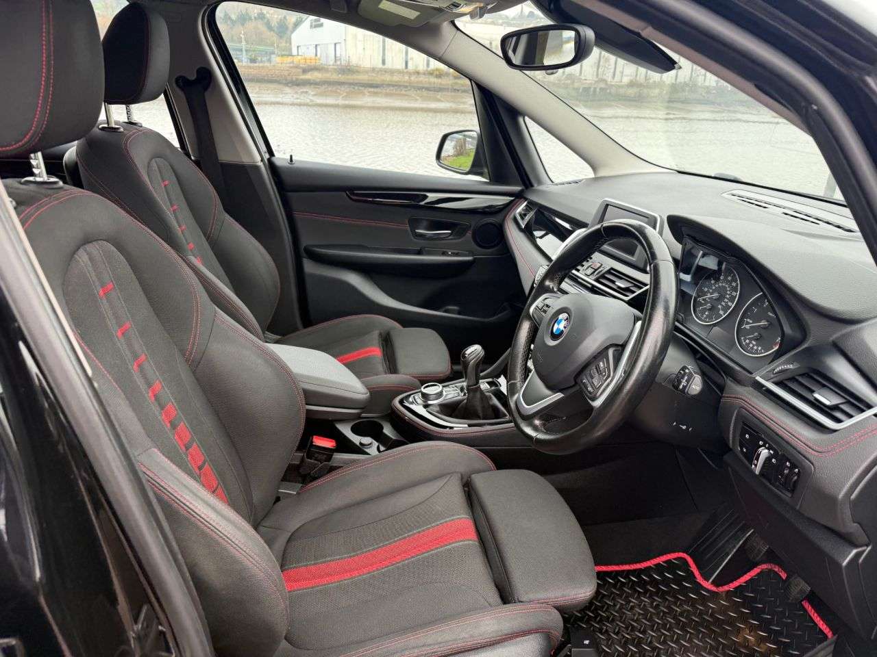 2016 BMW 2 SERIES GRAN TOURER 2016 BMW 2 SERIES GRAN TOURER