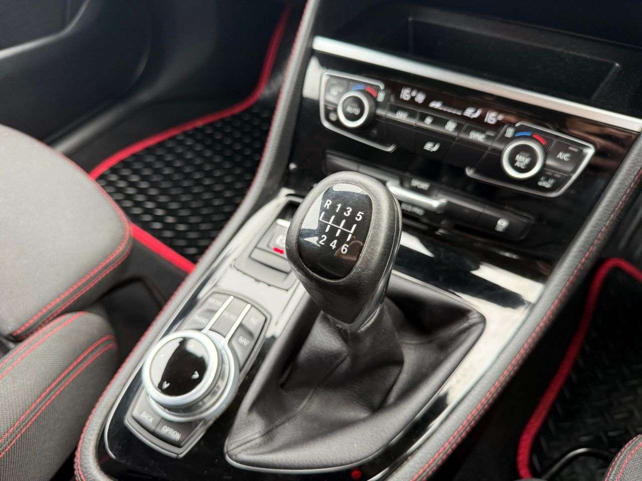 2016 BMW 2 SERIES GRAN TOURER 2016 BMW 2 SERIES GRAN TOURER