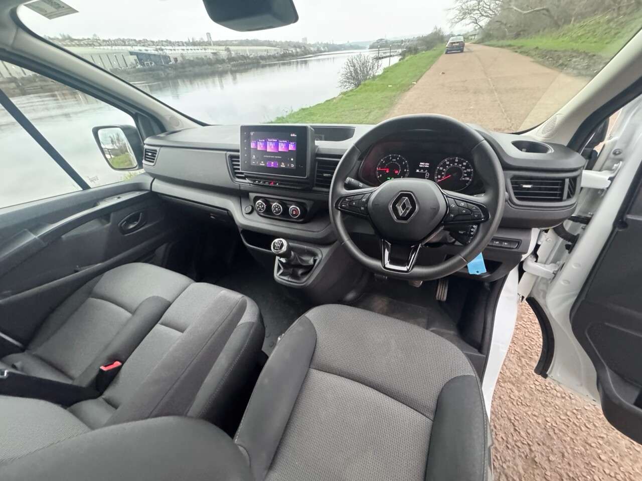 2023 RENAULT TRAFIC 2023 RENAULT TRAFIC