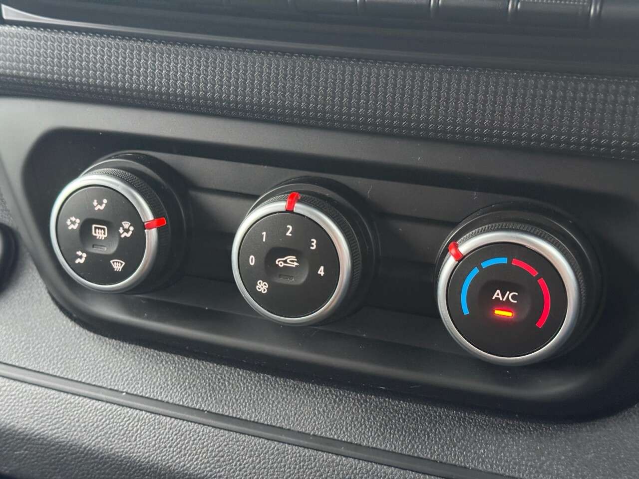 2023 RENAULT TRAFIC 2023 RENAULT TRAFIC