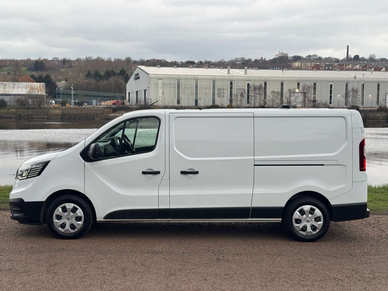 2023 RENAULT TRAFIC 2023 RENAULT TRAFIC