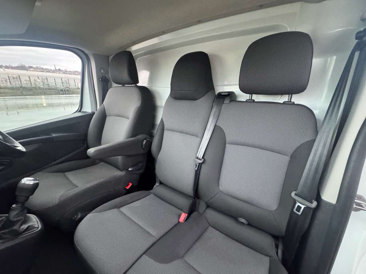 2023 RENAULT TRAFIC 2023 RENAULT TRAFIC