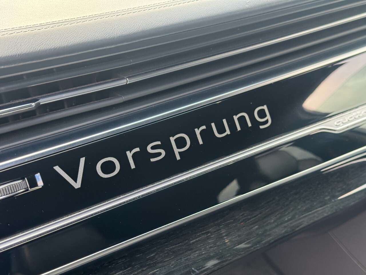 2019 AUDI SQ7 2019 AUDI SQ7