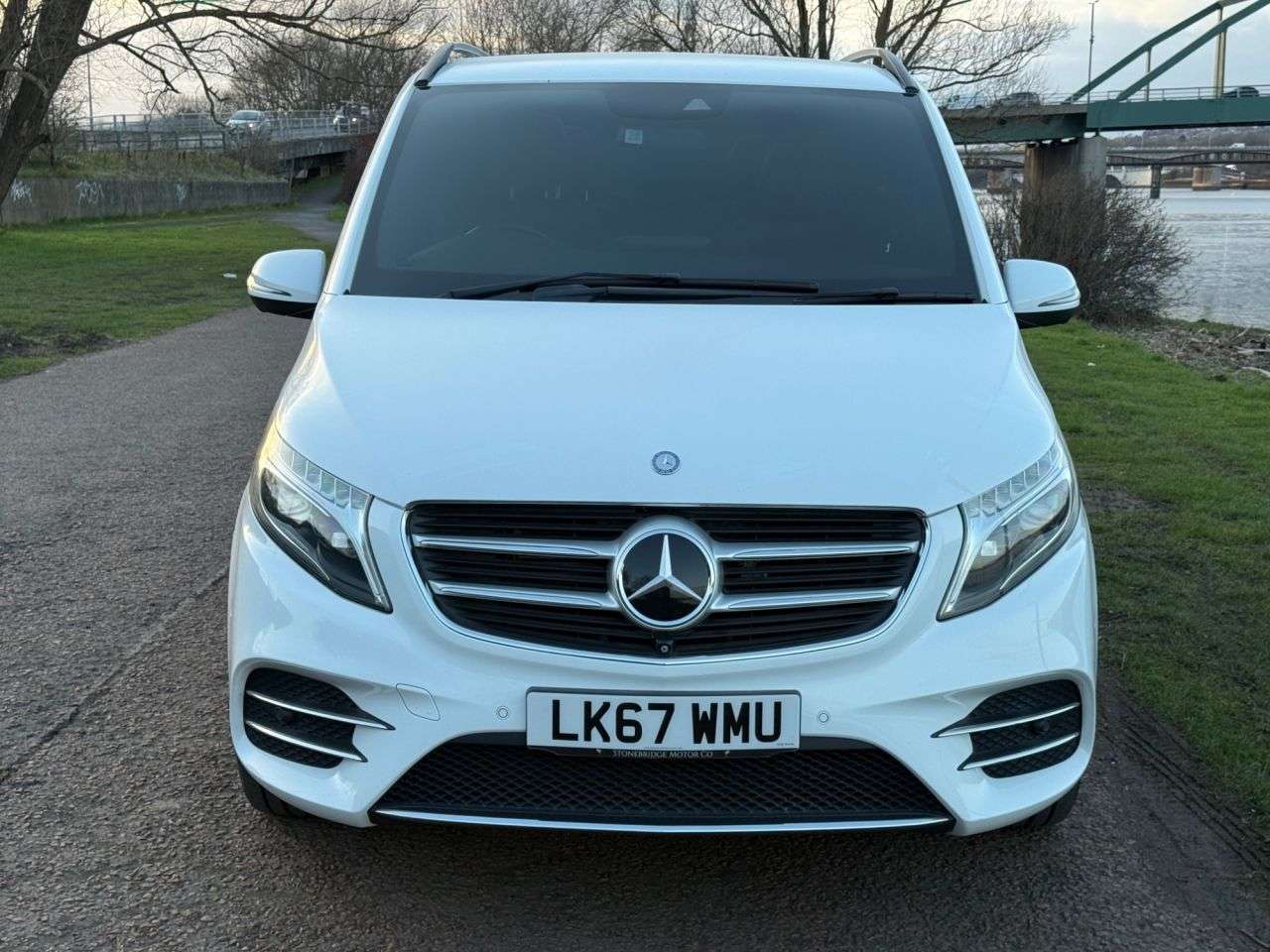 A 2017 MERCEDES-BENZ V-CLASS 2.2 V250d AMG Line MPV 5dr Diesel G-Tronic+ Euro 6 (s/s) 8 Seat LWB (190 ps A 2017 MERCEDES-BENZ V-CLASS 2.2 V250d AMG Line MPV 5dr Diesel G-Tronic+ Euro 6 (s/s) 8 Seat LWB (190 ps