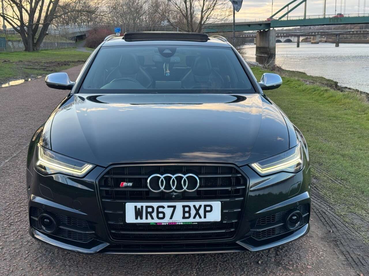 A 2017 AUDI S6 AVANT 4.0 TFSI V8 Black Edition Estate 5dr Petrol S Tronic quattro Euro 6 (s/s) ( A 2017 AUDI S6 AVANT 4.0 TFSI V8 Black Edition Estate 5dr Petrol S Tronic quattro Euro 6 (s/s) (