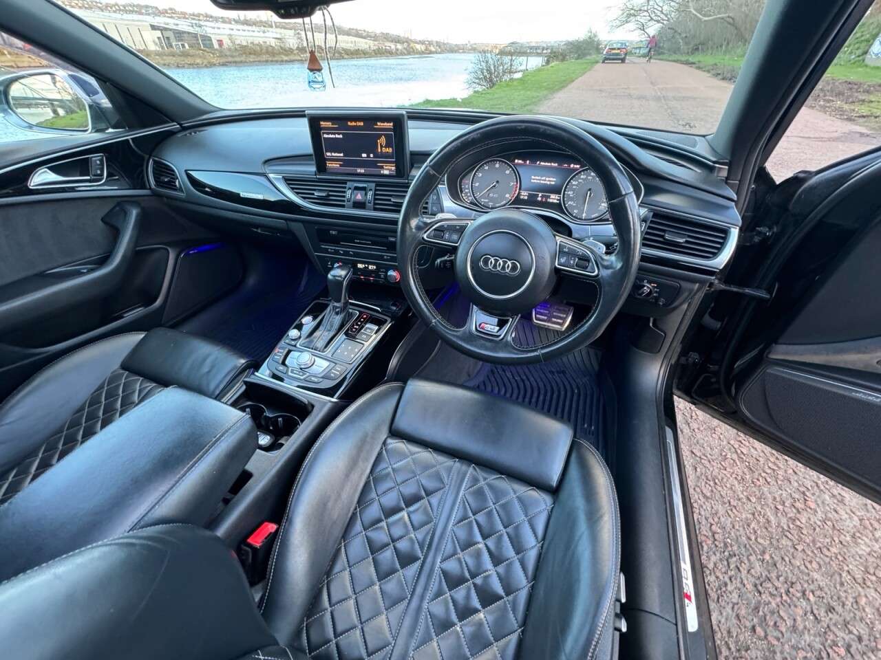 2017 AUDI S6 AVANT 2017 AUDI S6 AVANT