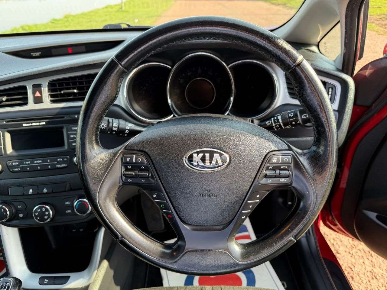 2014 KIA CEED 2014 KIA CEED
