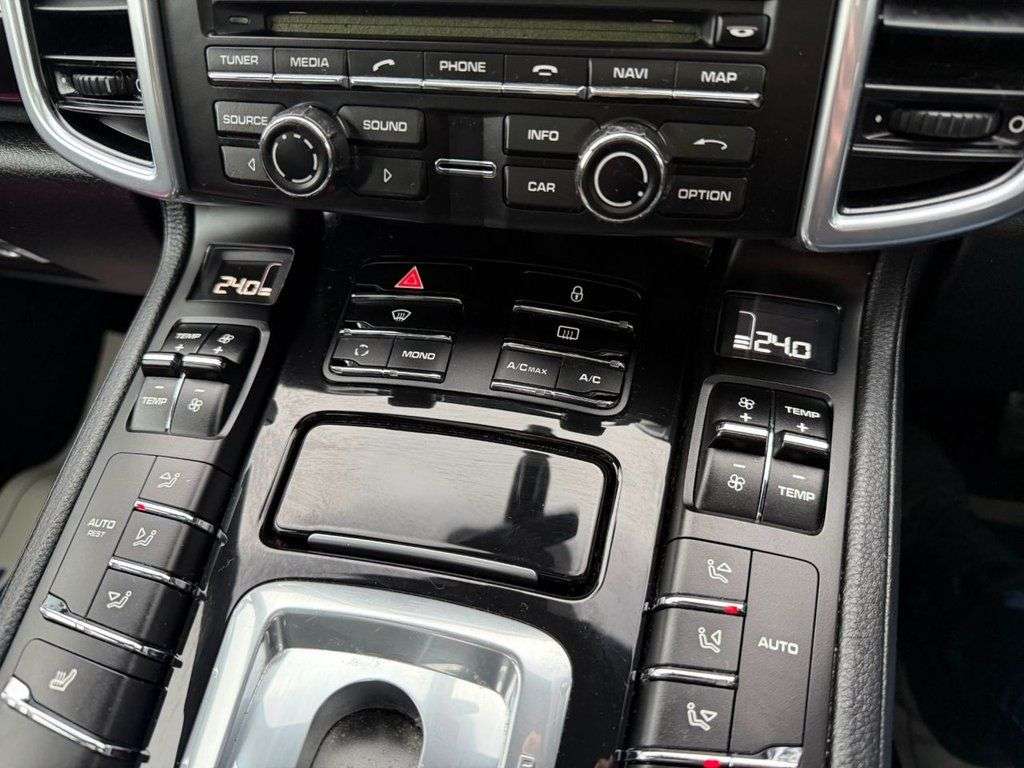 2013 PORSCHE CAYENNE 2013 PORSCHE CAYENNE