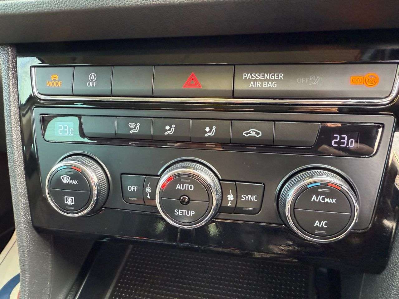 2017 SEAT LEON 2017 SEAT LEON