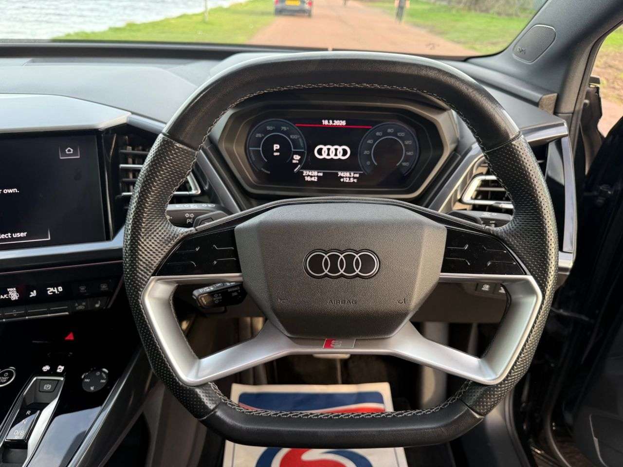 2023 AUDI Q4 E-TRON 2023 AUDI Q4 E-TRON