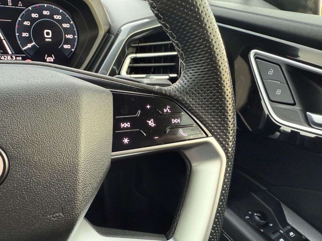 2023 AUDI Q4 E-TRON 2023 AUDI Q4 E-TRON