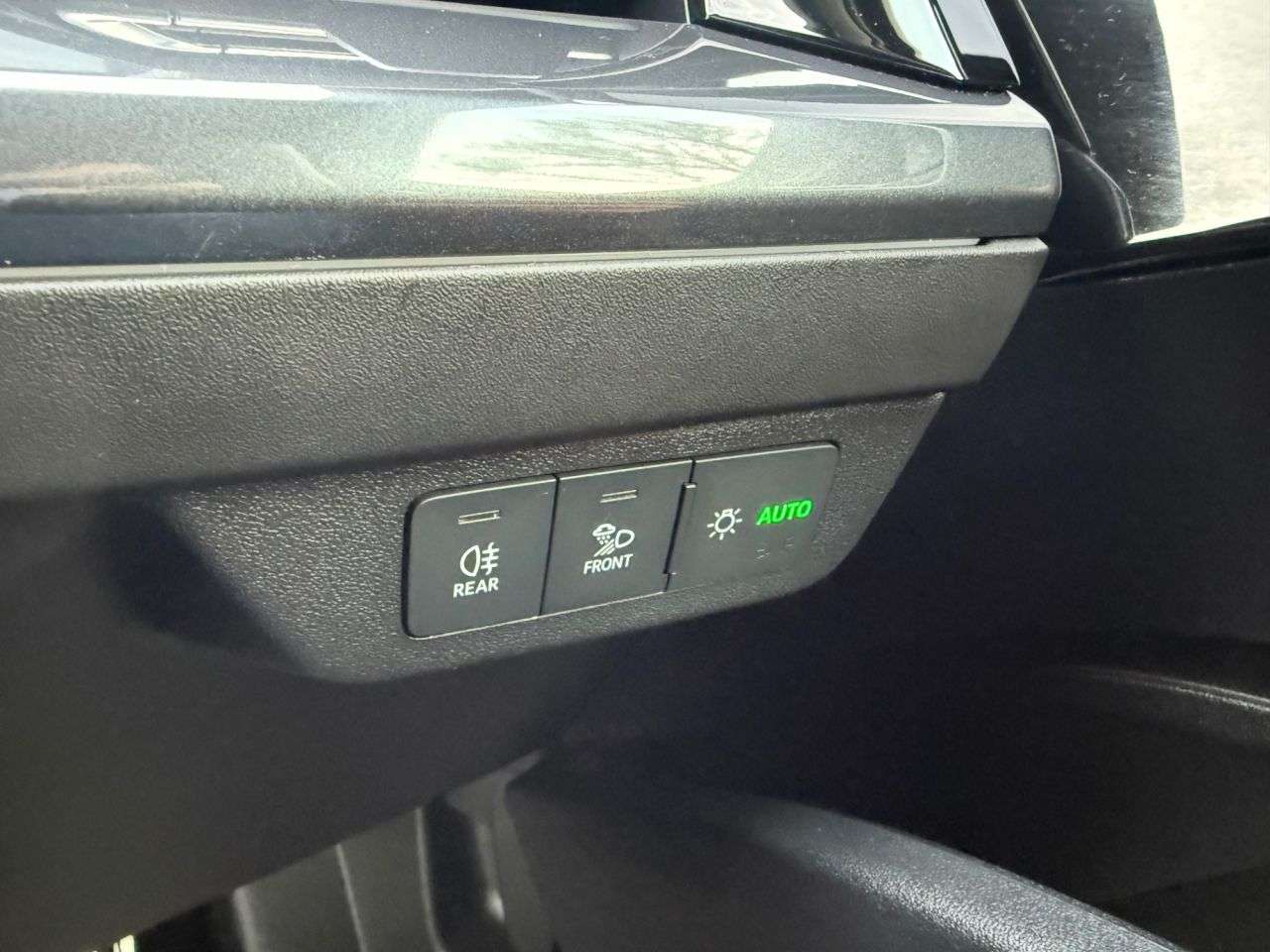 2023 AUDI Q4 E-TRON 2023 AUDI Q4 E-TRON