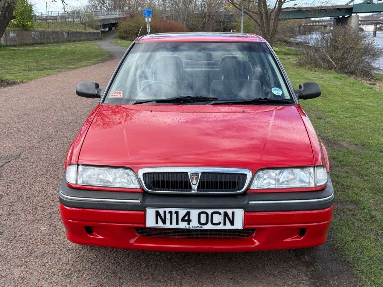 A 1995 ROVER 200 1.4L 5d 94 BHP ELECTRIC SUNROOF, ORIGINAL BOOKPACK A 1995 ROVER 200 1.4L 5d 94 BHP ELECTRIC SUNROOF, ORIGINAL BOOKPACK